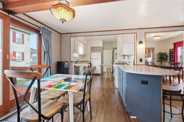 380 5th St, Beaver, PA 15009