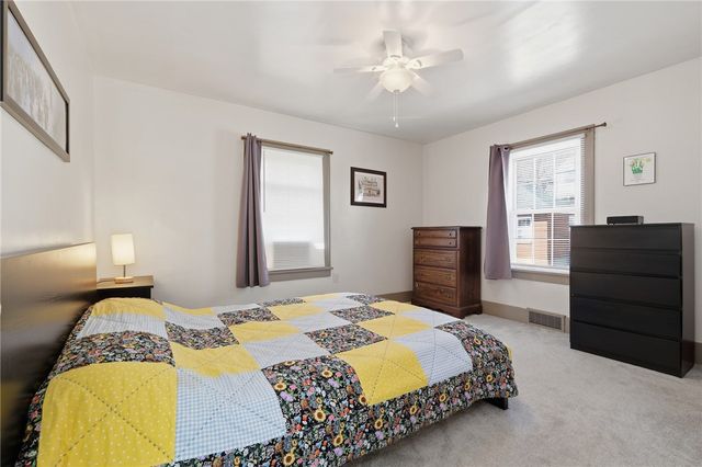 380 5th St, Beaver, PA 15009