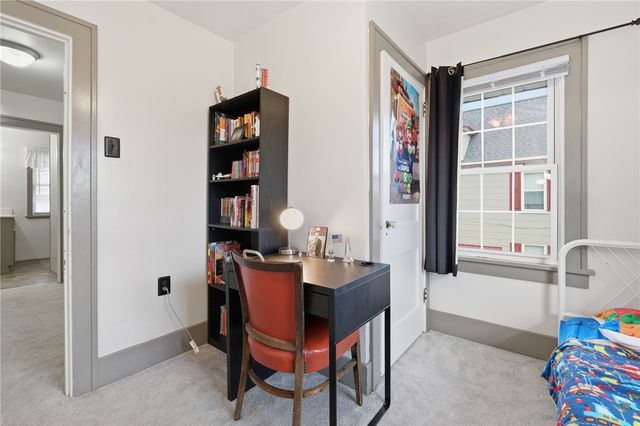 380 5th St, Beaver, PA 15009