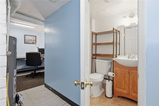 380 5th St, Beaver, PA 15009