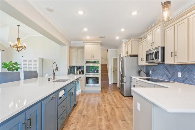 101 Rancho Lorena Drive, Lorena, TX 76655