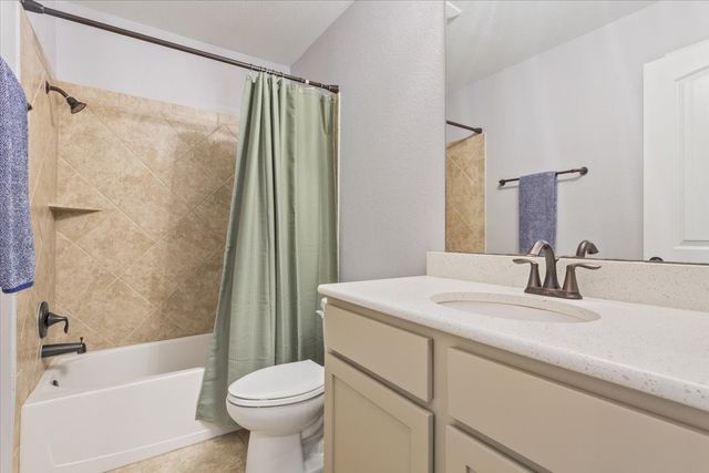 101 Rancho Lorena Drive, Lorena, TX 76655