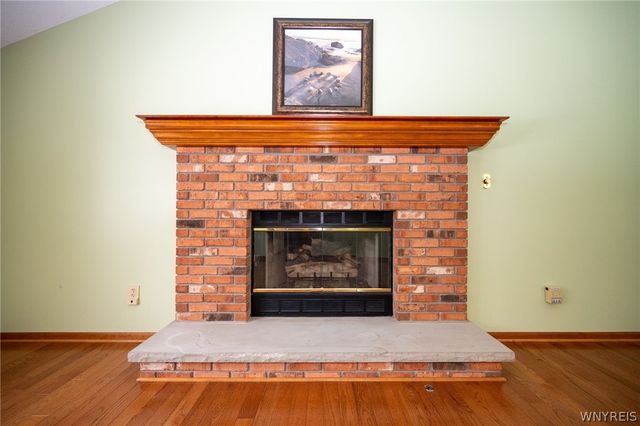 16 Buckhorn Court, Grand Island, NY 14072