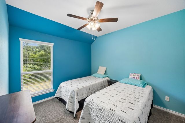 3440 Brady Starr Drive, Aubrey, TX 76227