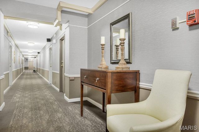 900 S Hanley Road 12E, Clayton, MO 63105