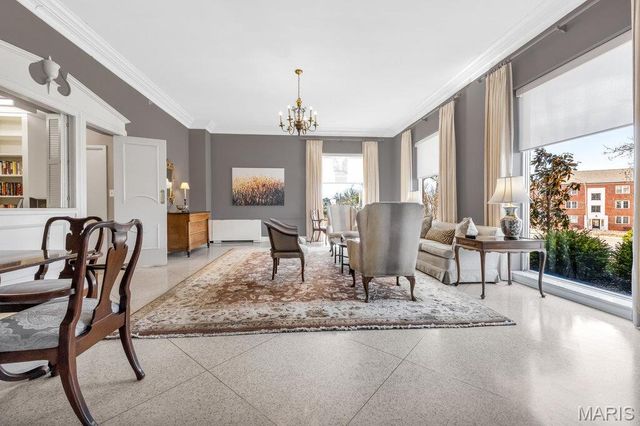 900 S Hanley Road 12E, Clayton, MO 63105