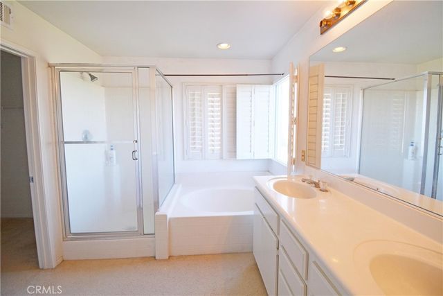 323 Lydia Ln, Corona, CA 92882