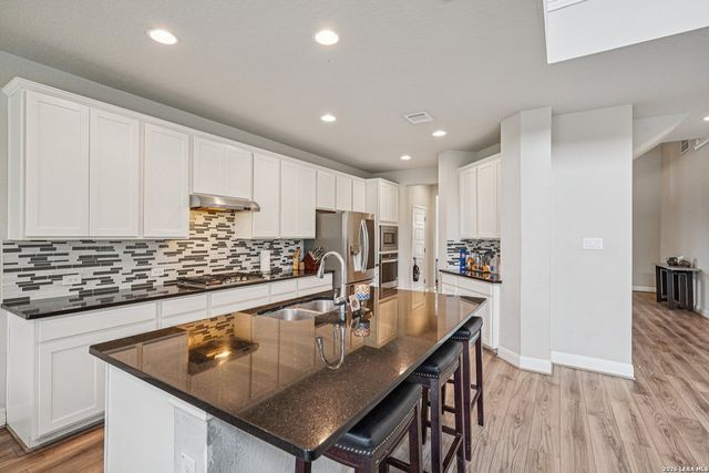 2243 TIPTOP LN, San Antonio, TX 78253