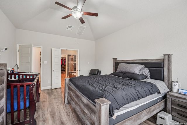 2243 TIPTOP LN, San Antonio, TX 78253