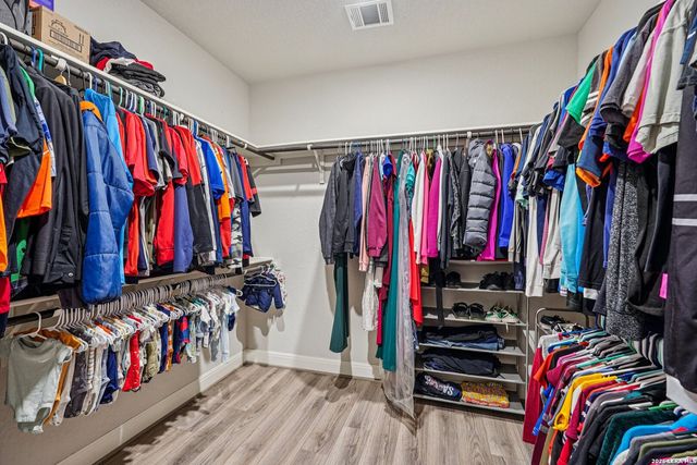 2243 TIPTOP LN, San Antonio, TX 78253