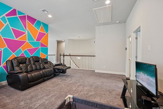 2243 TIPTOP LN, San Antonio, TX 78253