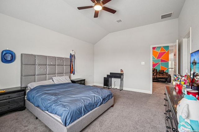 2243 TIPTOP LN, San Antonio, TX 78253