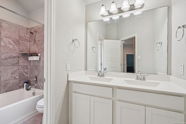 2243 TIPTOP LN, San Antonio, TX 78253