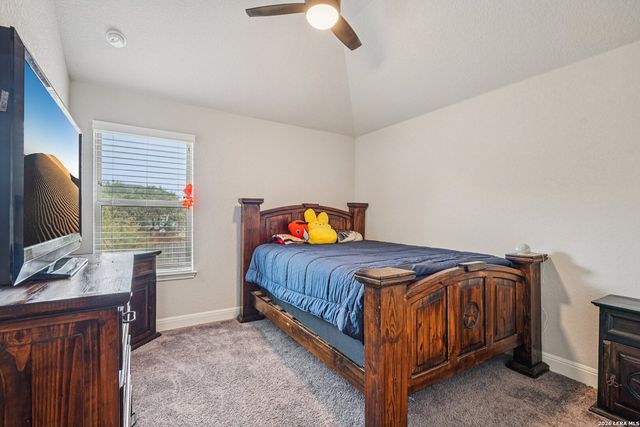 2243 TIPTOP LN, San Antonio, TX 78253