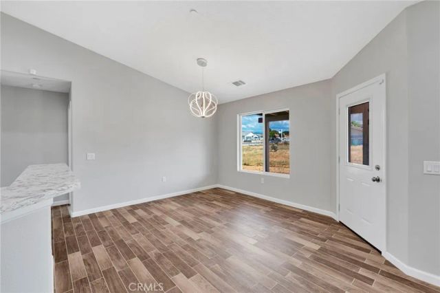 17995 Seaforth Street, Hesperia, CA 92345