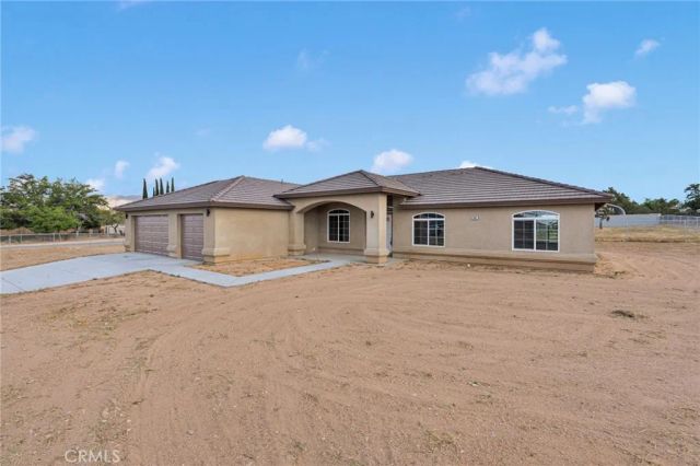 17995 Seaforth Street, Hesperia, CA 92345