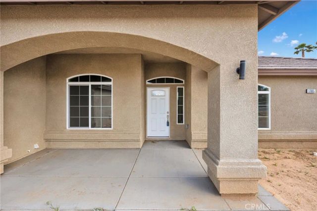 17995 Seaforth Street, Hesperia, CA 92345