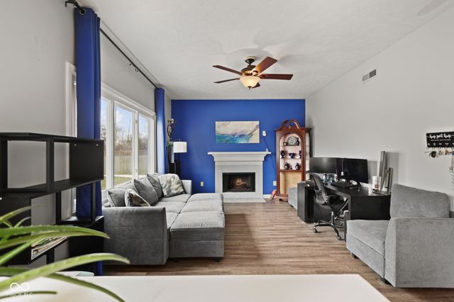 5032 Deer Creek Place, Indianapolis, IN 46254