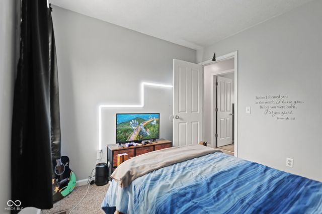 5032 Deer Creek Place, Indianapolis, IN 46254