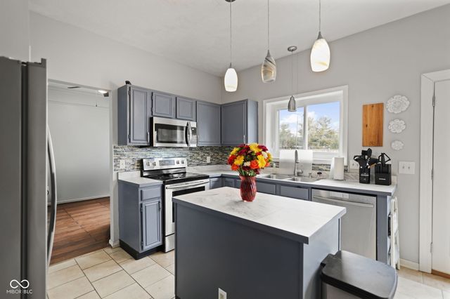 5032 Deer Creek Place, Indianapolis, IN 46254