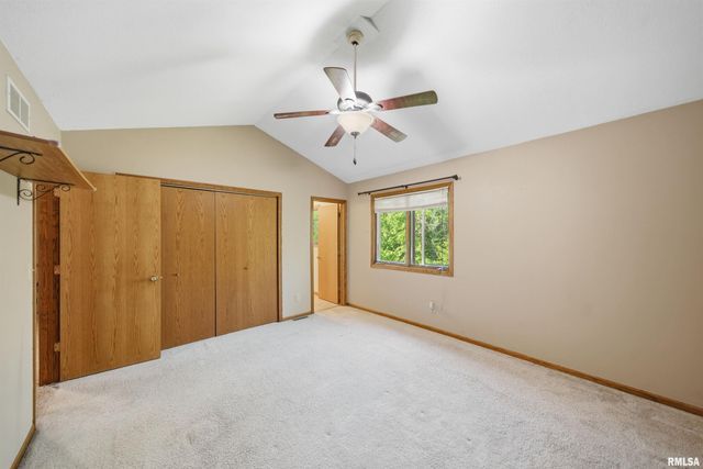 6022 W RIDGECREST Circle, Peoria, IL 61615
