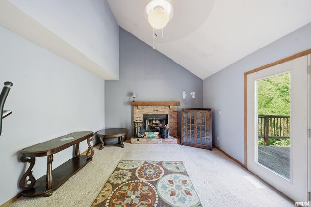6022 W RIDGECREST Circle, Peoria, IL 61615