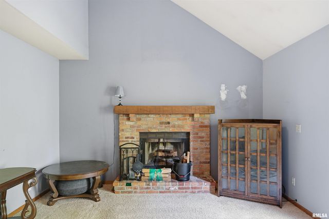 6022 W RIDGECREST Circle, Peoria, IL 61615