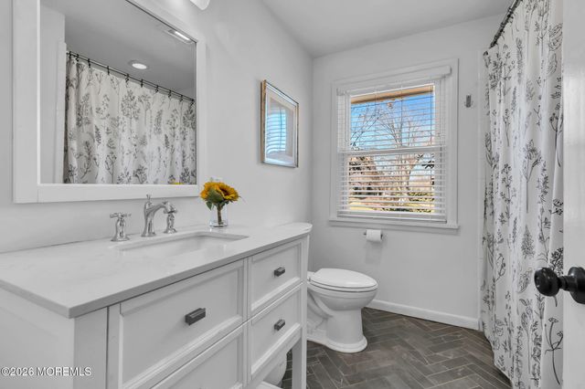 40 Willow Drive, Little Silver, NJ 07739