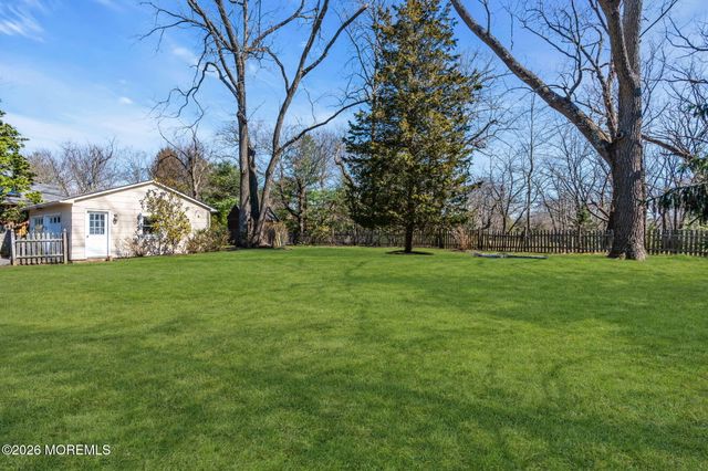 40 Willow Drive, Little Silver, NJ 07739