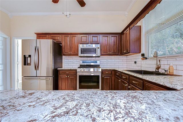 1121 SPLIT SILK STREET, Valrico, FL 33594