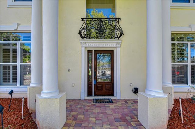 1121 SPLIT SILK STREET, Valrico, FL 33594