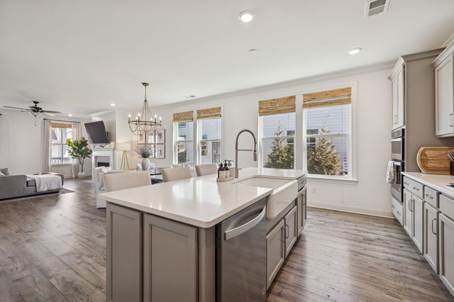 3477 Milford Dr, Thompsons Station, TN 37179
