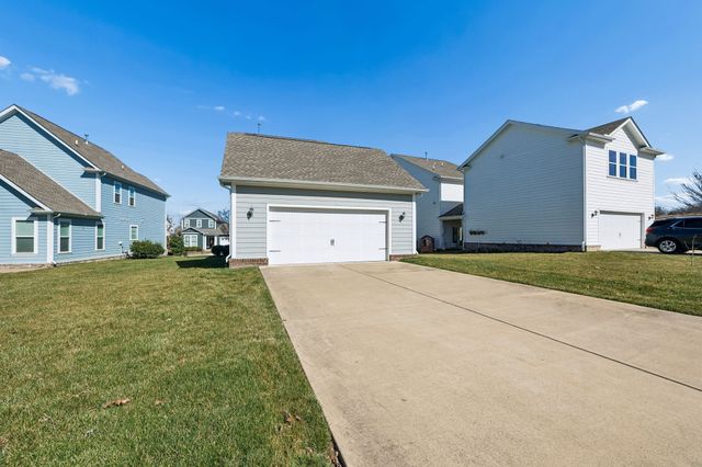 3477 Milford Dr, Thompsons Station, TN 37179