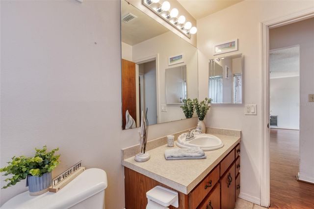 27727 LOIS DRIVE, Tavares, FL 32778