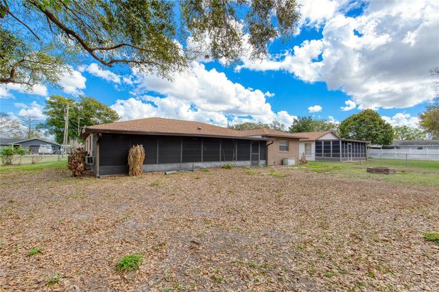 27727 LOIS DRIVE, Tavares, FL 32778