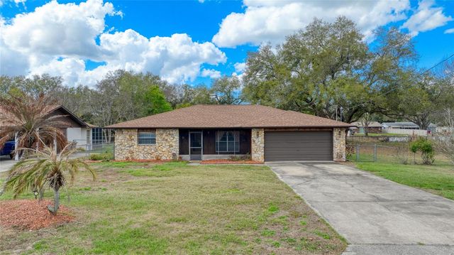 27727 LOIS DRIVE, Tavares, FL 32778