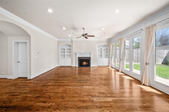 4133 Woodcraft Street, Houston, TX 77025