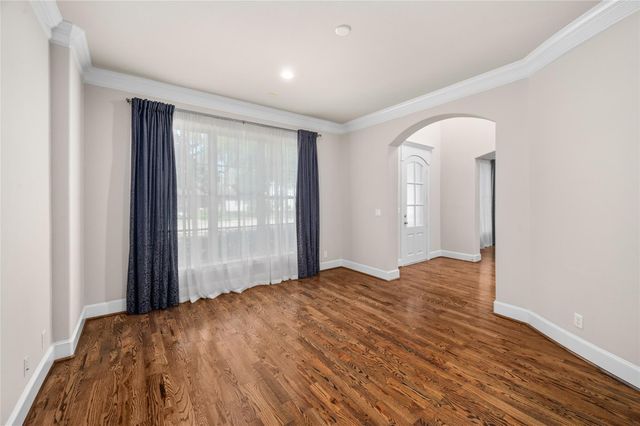 4133 Woodcraft Street, Houston, TX 77025