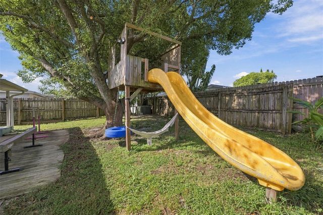 10025 SLEEPY HOLLOW LANE, Port Richey, FL 34668