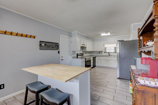 1015 Quail Creek Drive, Miami, OK 74354