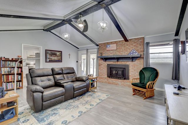 1015 Quail Creek Drive, Miami, OK 74354