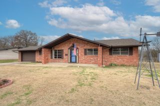 1015 Quail Creek Drive, Miami, OK 74354