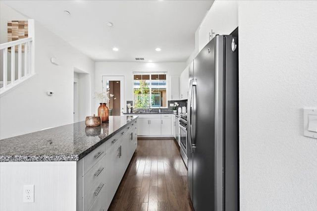 37818 Taro Terrace, Newark, CA 94560