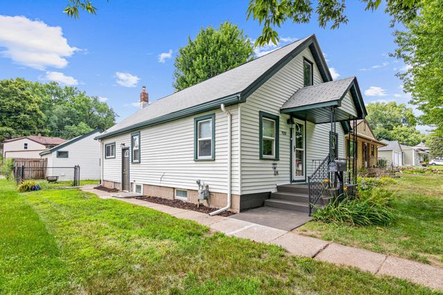 920 8th Avenue S, South Saint Paul, MN 55075