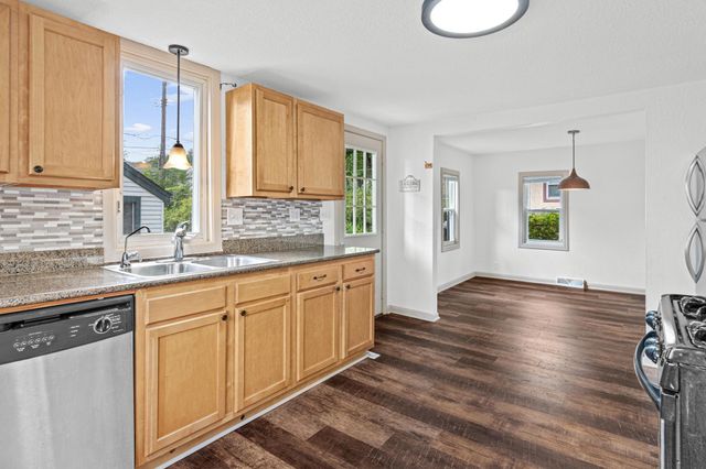 920 8th Avenue S, South Saint Paul, MN 55075