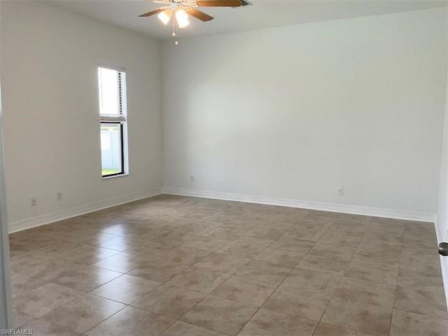 509 SE 21st ST, Cape Coral, FL 33990