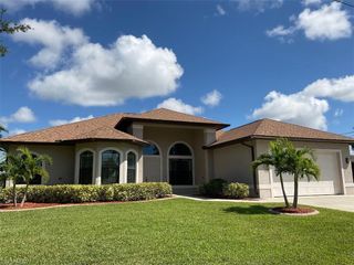 509 SE 21st ST, Cape Coral, FL 33990