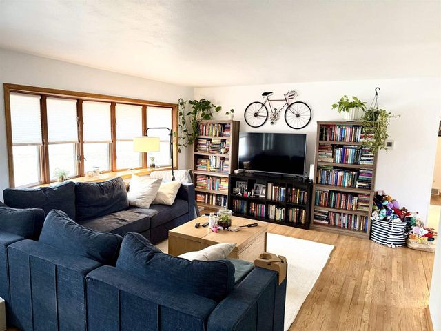 6013 Raymond Road, Madison, WI 53711