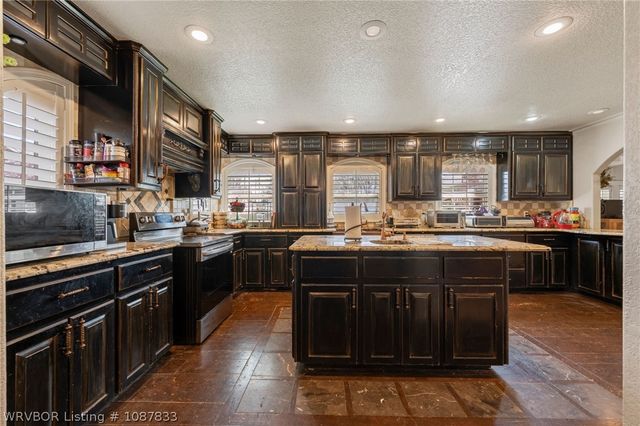 9714 Moody Road, Fort Smith, AR 72903