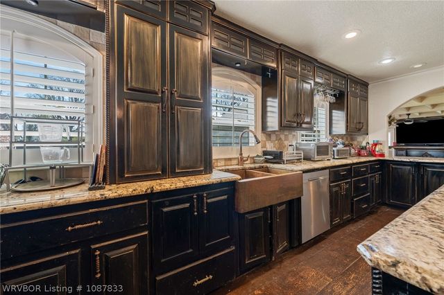 9714 Moody Road, Fort Smith, AR 72903